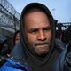 Image for article titled R. Kelly Posts Bail, Heads to McDonald's Where He Allegedly Used to Scout Teenage Girls